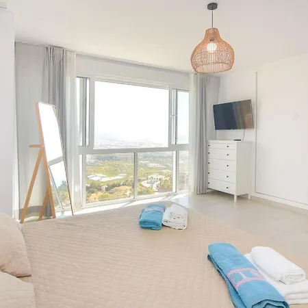 Gran Con Bonitas Vistas Villa Nerja