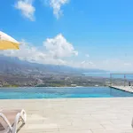 Gran Con Bonitas Vistas * Nerja