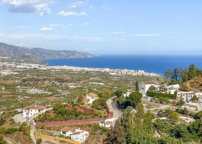 Вилла Gran Con Bonitas Vistas