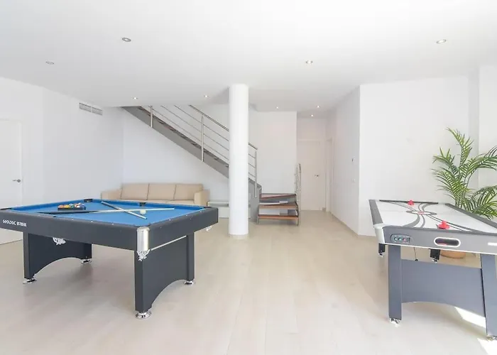 Gran Con Bonitas Vistas Nerja