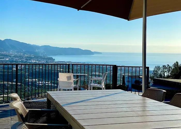 Gran Con Bonitas Vistas Villa *