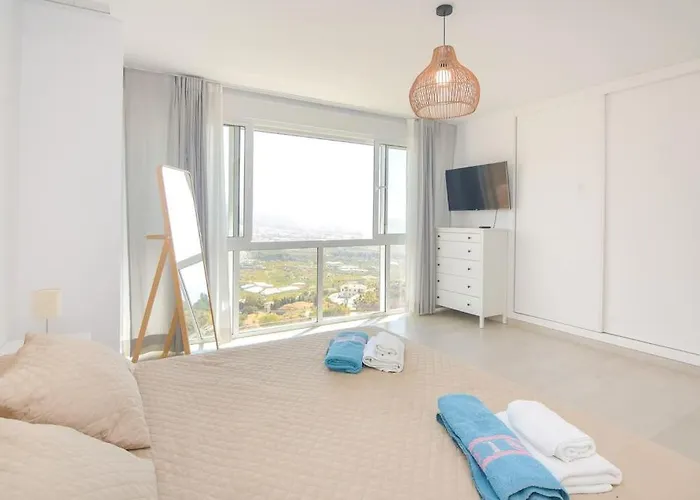 Gran Con Bonitas Vistas Villa Nerja